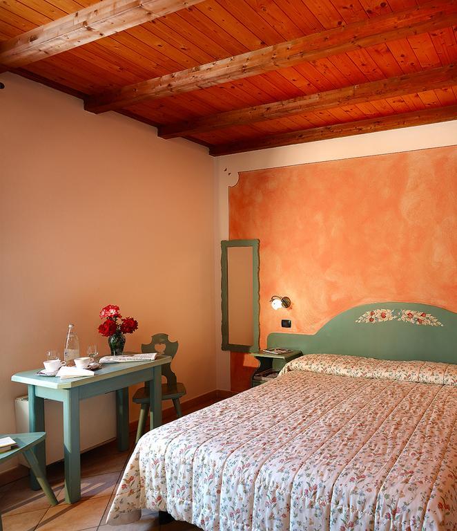 Agriturismo Roeno Belluno Veronese Extérieur photo